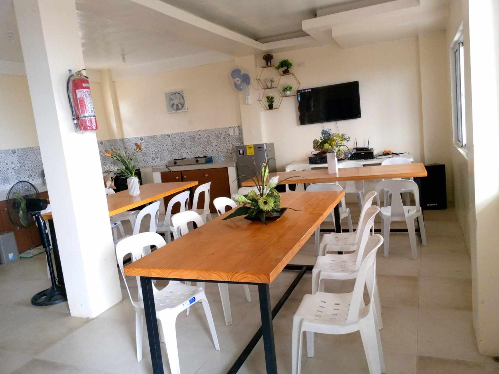 Costa Alora Beach Resort Dingalan Bagian luar foto