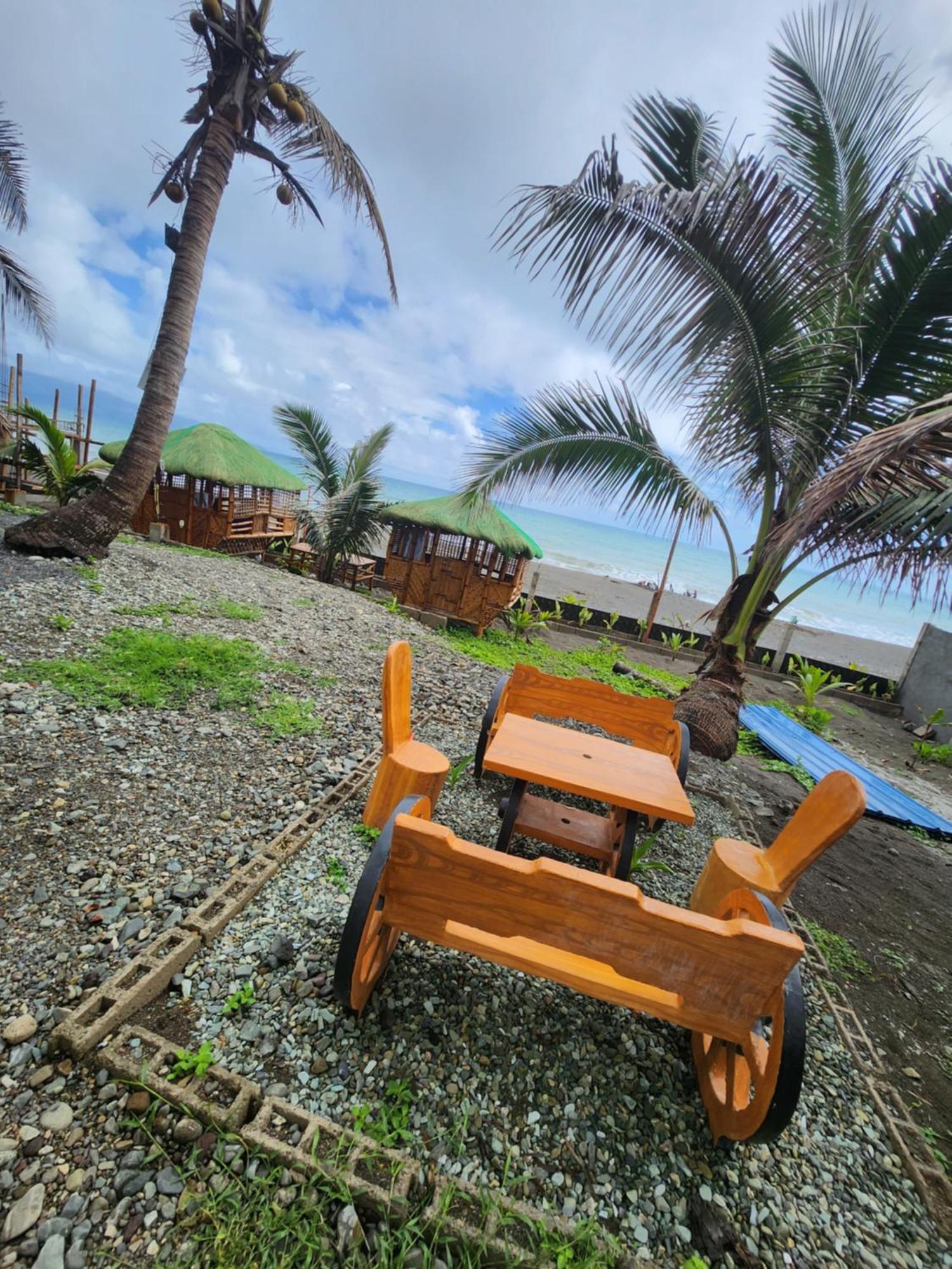 Costa Alora Beach Resort Dingalan Bagian luar foto