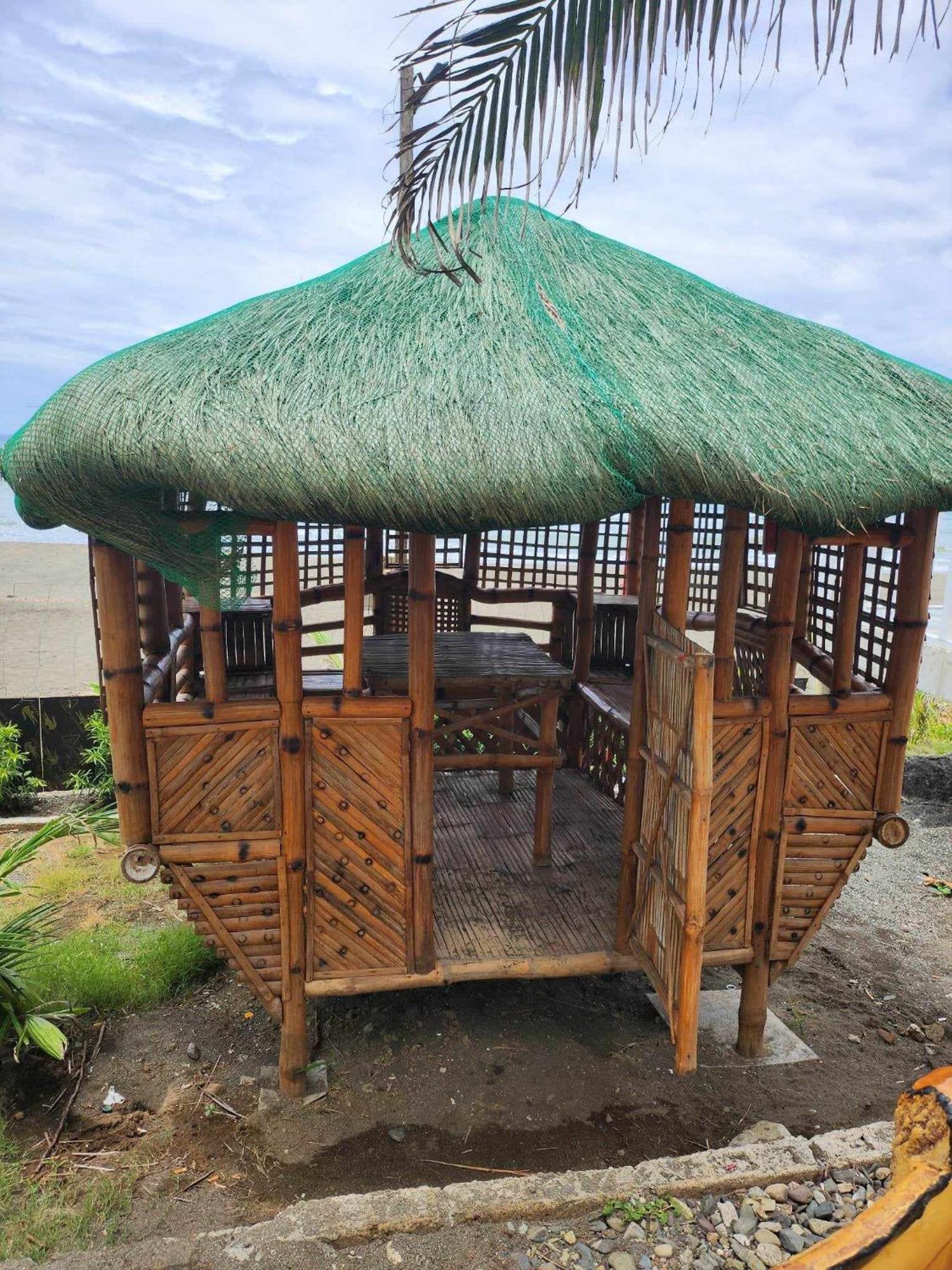 Costa Alora Beach Resort Dingalan Bagian luar foto